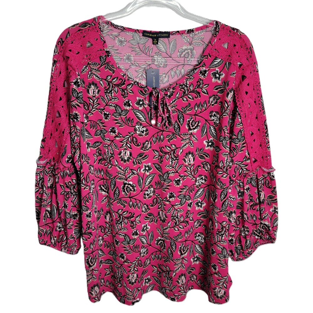 Adrienne Vittadini Women 2X Boho Blouse Pink Floral Crochet Lace Split Neck NEW